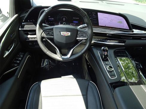 Certified 2024 Cadillac Escalade Sport w/ Touring Package image 14