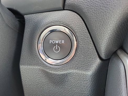 Used 2025 Toyota RAV4 XLE Premium image 34