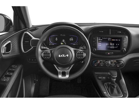 Used 2024 Kia Soul LX w/ Option Group 015 FWD image 43