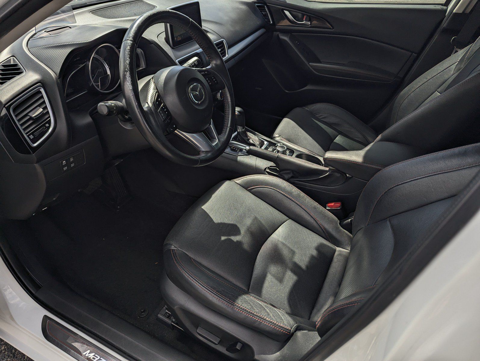 Used 2016 MAZDA MAZDA3 s Grand Touring FWD image 8