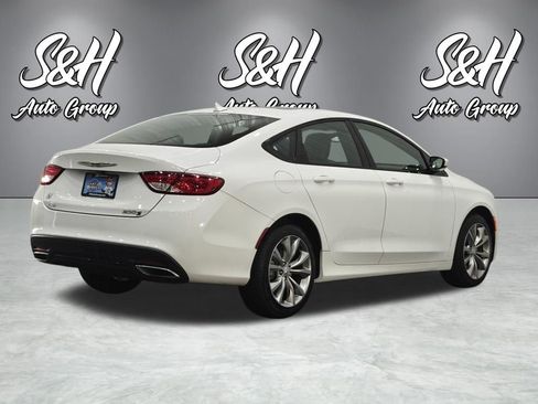 Used 2015 Chrysler 200 S w/ Navigation & Sound Group I AWD/4WD image 19