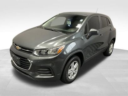 Used 2020 Chevrolet Trax LS w/ Tint and Cruise Package