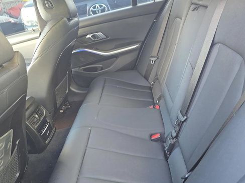 Used 2021 BMW 330i Sedan w/ M Sport Package RWD image 13