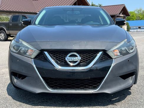 Used 2018 Nissan Maxima 3.5 SV FWD image 2