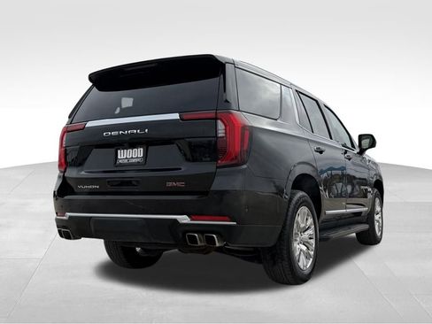 Used 2025 GMC Yukon Denali image 3