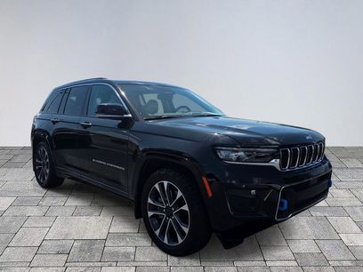 Used 2022 Jeep Grand Cherokee Overland w/ Luxury Tech Group IV