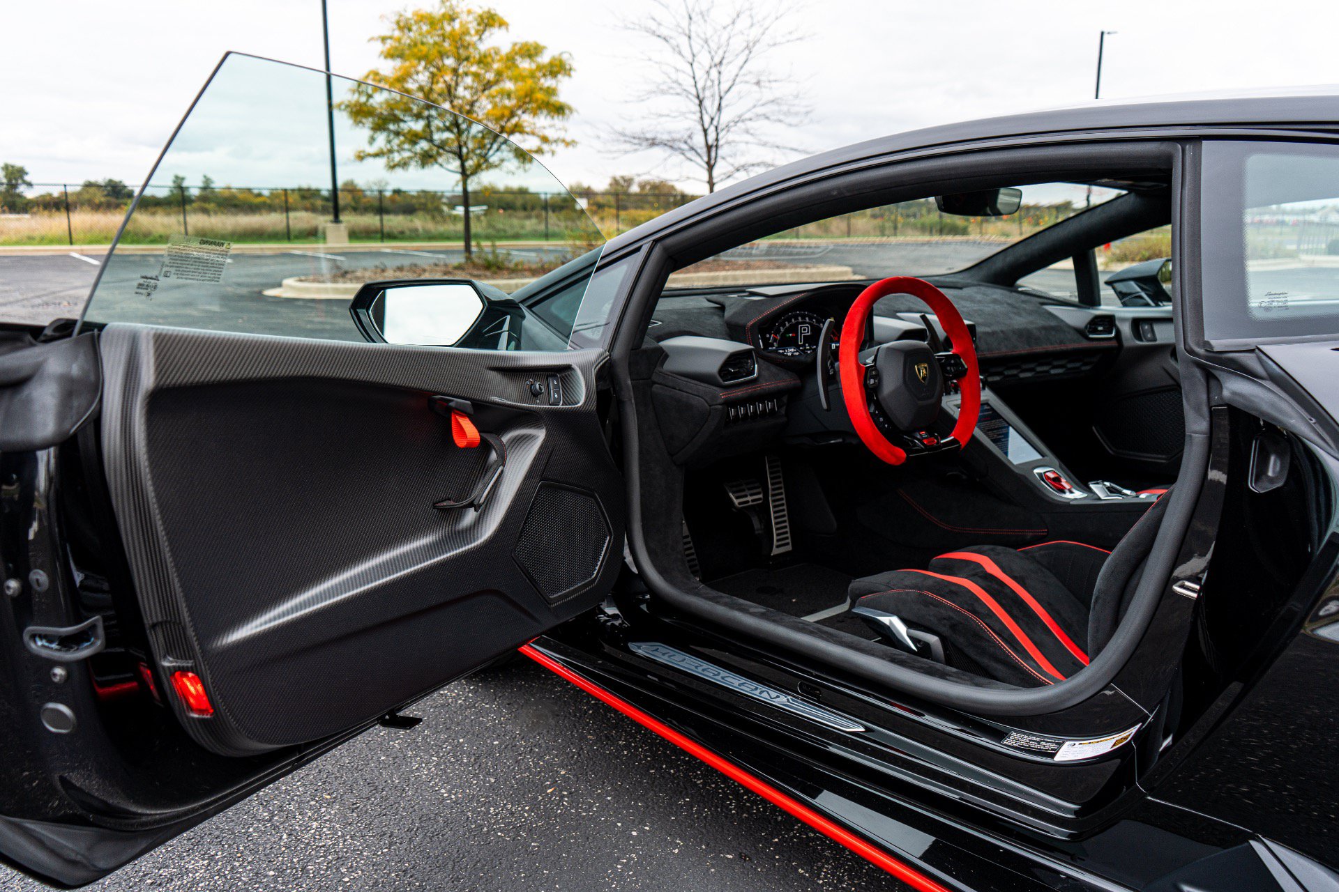 Used 2023 Lamborghini Huracan STO RWD image 17