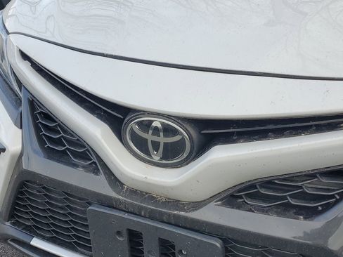 Used 2023 Toyota Camry XSE image 5