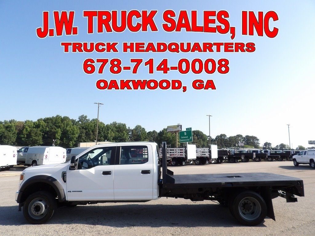 Used 2022 Ford F550 2WD Crew Cab Super Duty w/ Power Equipment Group image 2