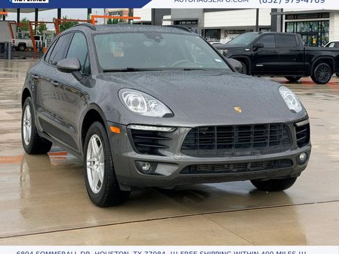 Used 2018 Porsche Macan Sport Edition AWD/4WD image 1