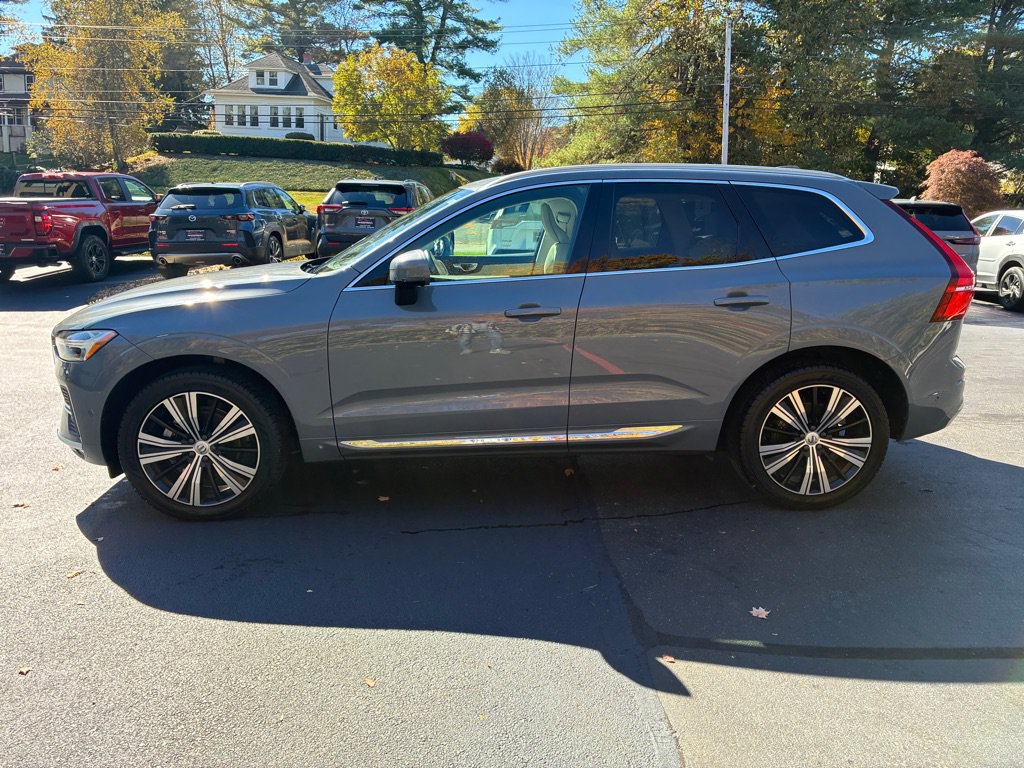 Used 2022 Volvo XC60 B5 Inscription w/ Advanced Package AWD/4WD image 10