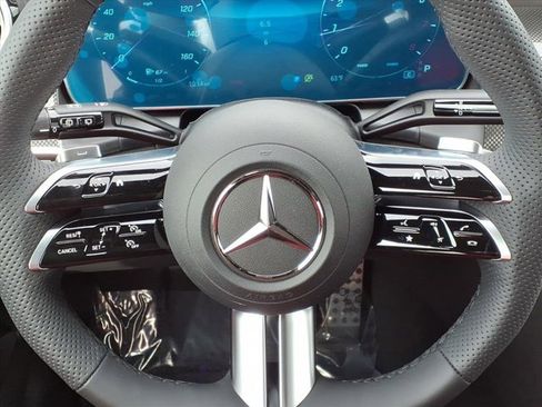 New 2026 Mercedes-Benz GLC 300 GLC 300 image 8