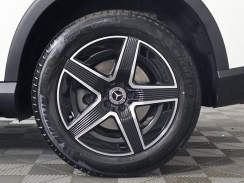 New 2026 Mercedes-Benz GLC 300 image 10
