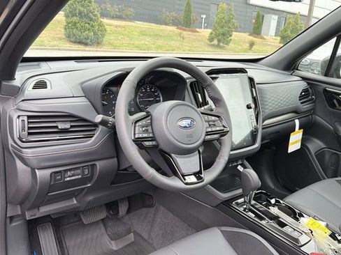New 2026 Subaru Forester Touring AWD/4WD image 10