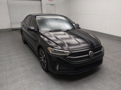 Used 2023 Volkswagen Jetta Sport FWD image 13