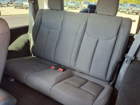 Used 2018 Jeep Wrangler Sport image 17