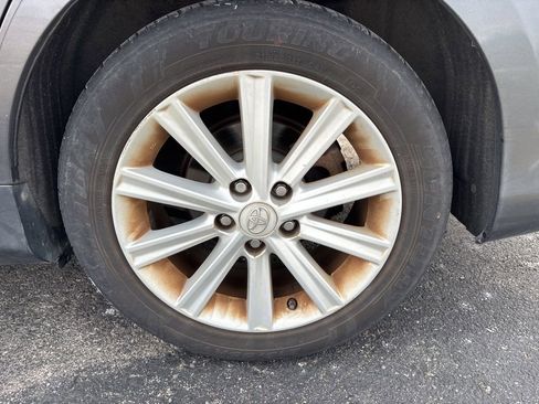 Used 2014 Toyota Camry XLE image 5