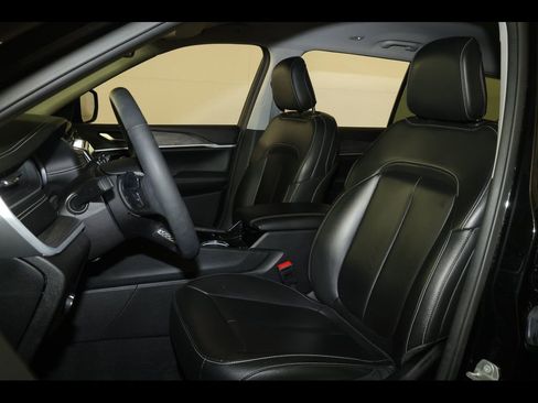 Used 2023 Jeep Grand Cherokee L Limited w/ Trailer Tow Group (B) image 25