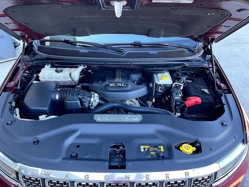 Used 2022 Jeep Grand Wagoneer Series III w/ Rear Seat Video Group 1 image 10