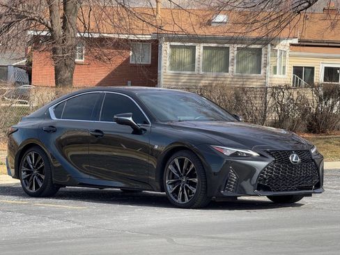Used 2023 Lexus IS 350 F Sport image 3