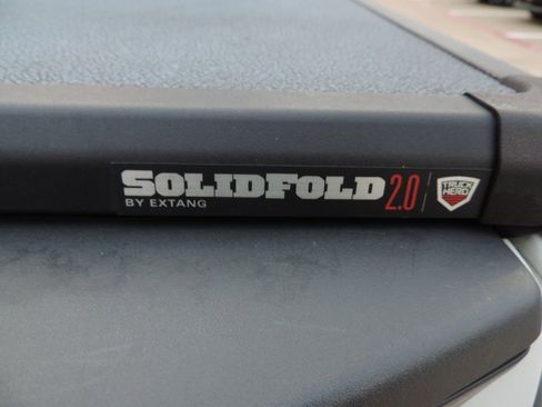 Used 2021 Nissan Frontier SV image 23