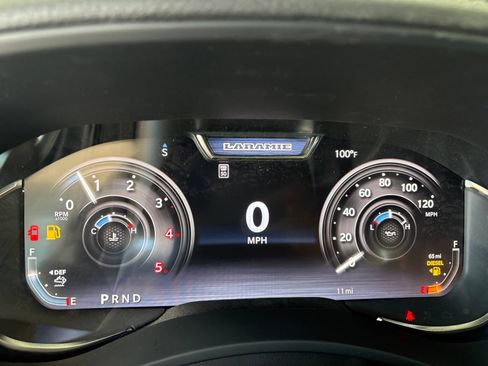 New 2026 RAM 2500 Laramie AWD/4WD image 32