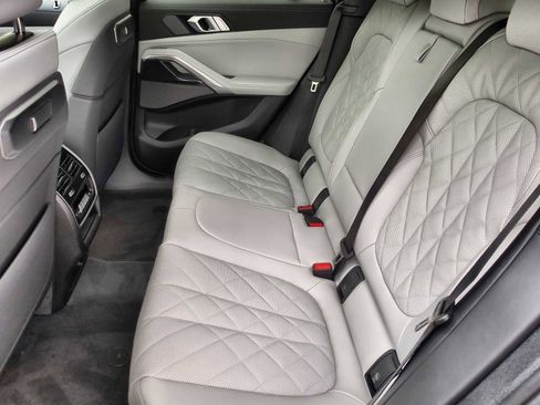 Used 2026 BMW X6 xDrive40i w/ Climate Comfort Package image 20