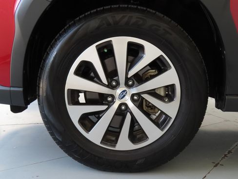 Certified 2025 Subaru Outback Premium image 27