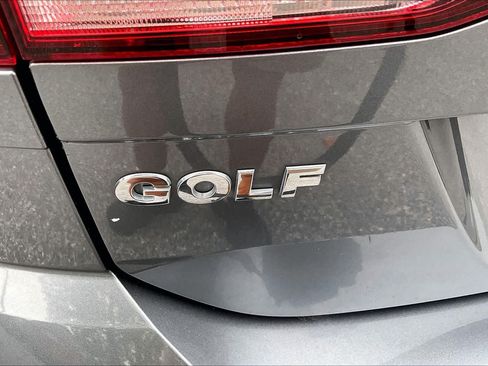 Used 2019 Volkswagen Golf S FWD image 30