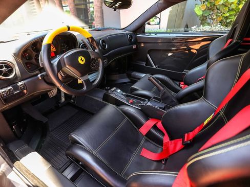 Used 2004 Ferrari 360 Challenge Stradale RWD image 45