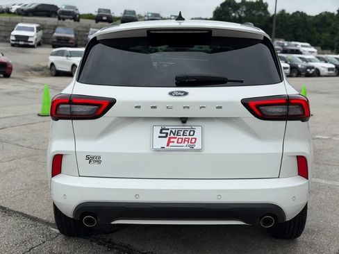Used 2024 Ford Escape ST-Line w/ Tech Pack #1 FWD image 6