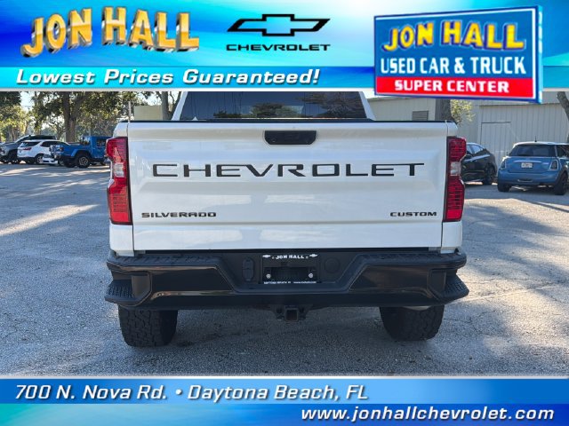 Used 2024 Chevrolet Silverado 1500 Custom Trail Boss w/ Turbomax Blackout Package AWD/4WD image 8