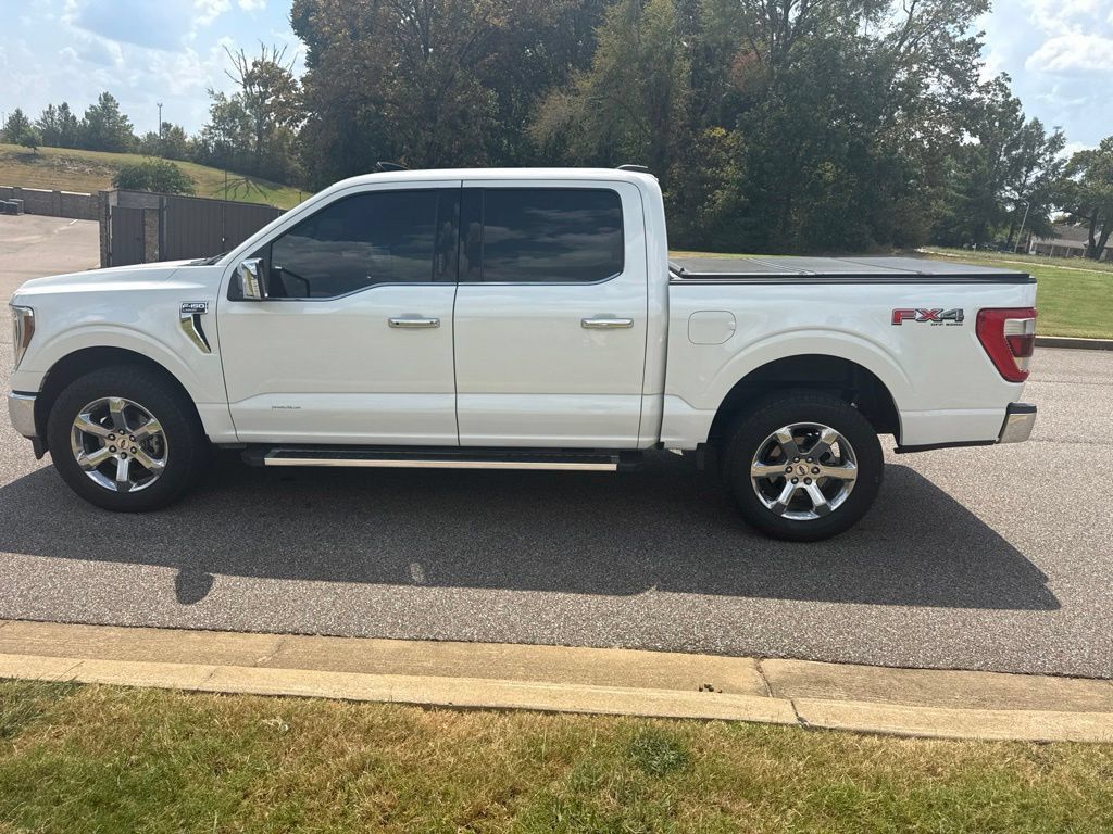 Used 2023 Ford F150 Lariat w/ Equipment Group 502A High AWD/4WD image 3