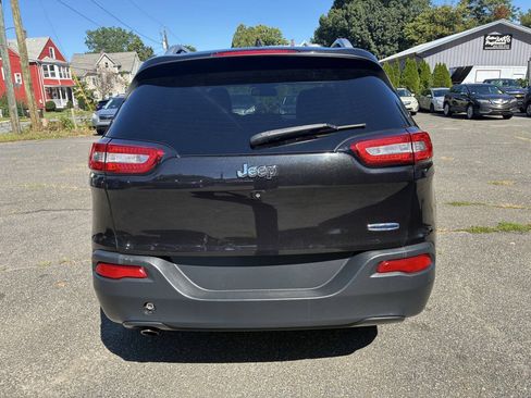 Used 2015 Jeep Cherokee Latitude FWD image 4