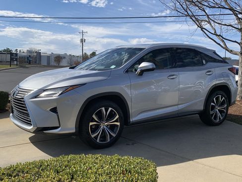 Used 2017 Lexus RX 350 FWD w/ Premium Package image 5