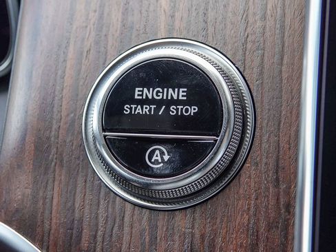 New 2026 Mercedes-Benz GLC 300 image 21