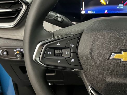 New 2026 Chevrolet TrailBlazer LT w/ Convenience Package FWD image 17