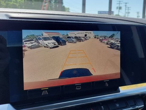 Used 2023 Chevrolet Silverado 1500 LT w/ Convenience Package II AWD/4WD image 29