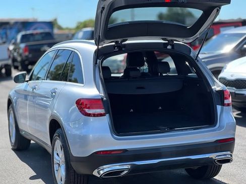 Used 2017 Mercedes-Benz GLC 300 4MATIC w/ Premium 1 Package image 39
