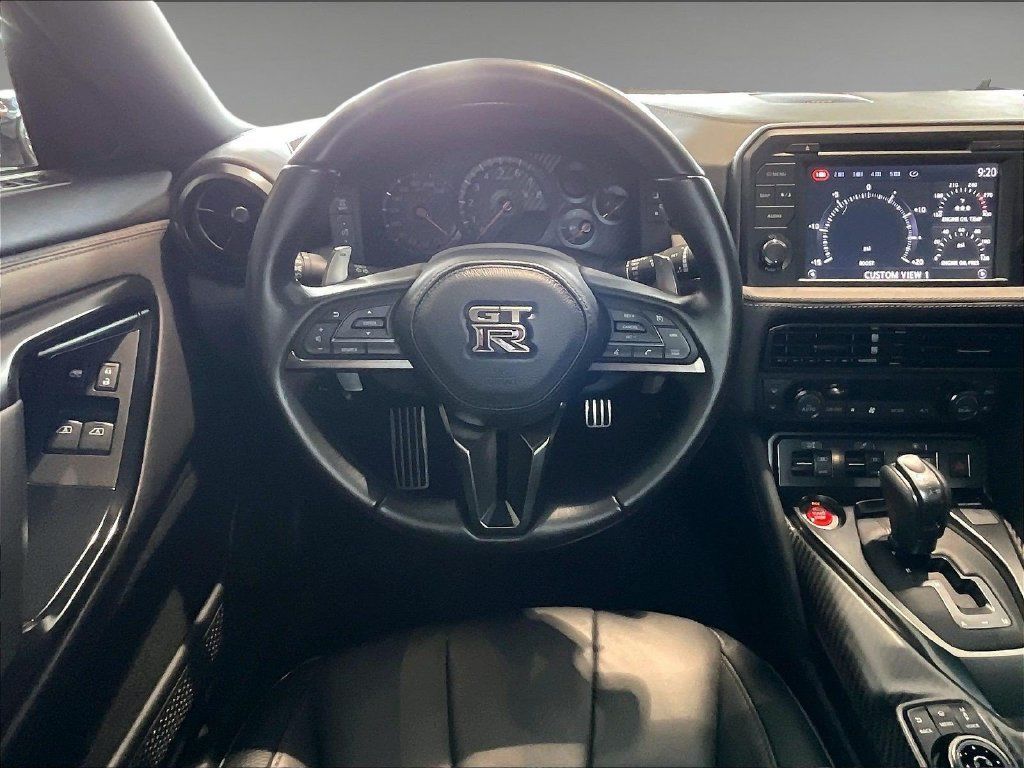 Used 2024 Nissan GT-R Premium w/ Premium Interior Package AWD/4WD image 17