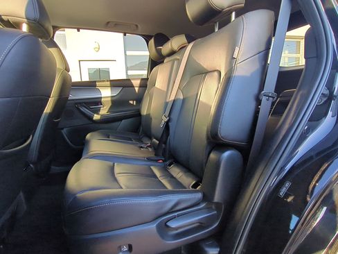 Used 2024 MAZDA CX-90 3.3 Turbo w/ Preferred Plus image 29