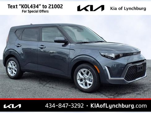 New 2025 Kia Soul LX image 1