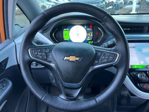 Used 2017 Chevrolet Bolt Premier w/ Driver Confidence II Package image 17