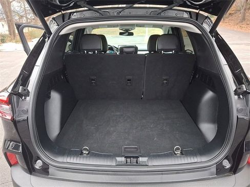 Used 2023 Ford Escape Platinum image 29