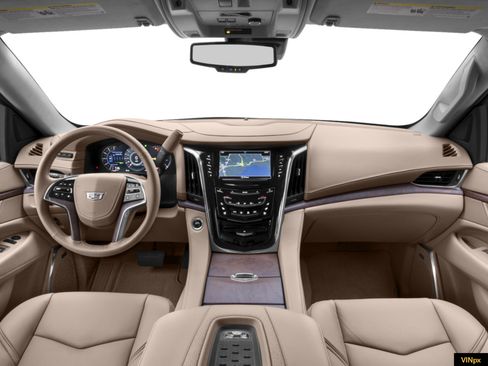 Used 2017 Cadillac Escalade Platinum AWD/4WD image 4