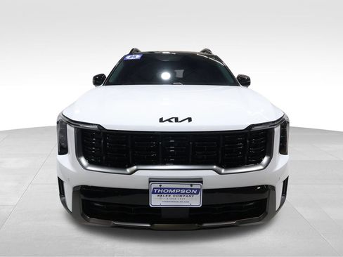Used 2025 Kia Sorento SX image 7