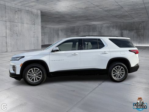 Certified 2023 Chevrolet Traverse LT image 2