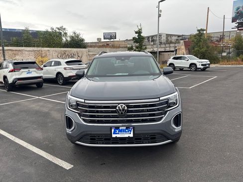 New 2026 Volkswagen Atlas SE image 8