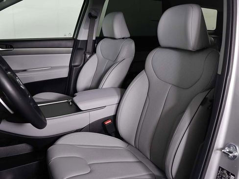 Used 2024 Hyundai Palisade SEL w/ Premium Package image 33