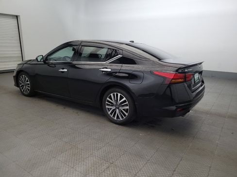 Used 2019 Nissan Altima 2.0 Edition One FWD image 3
